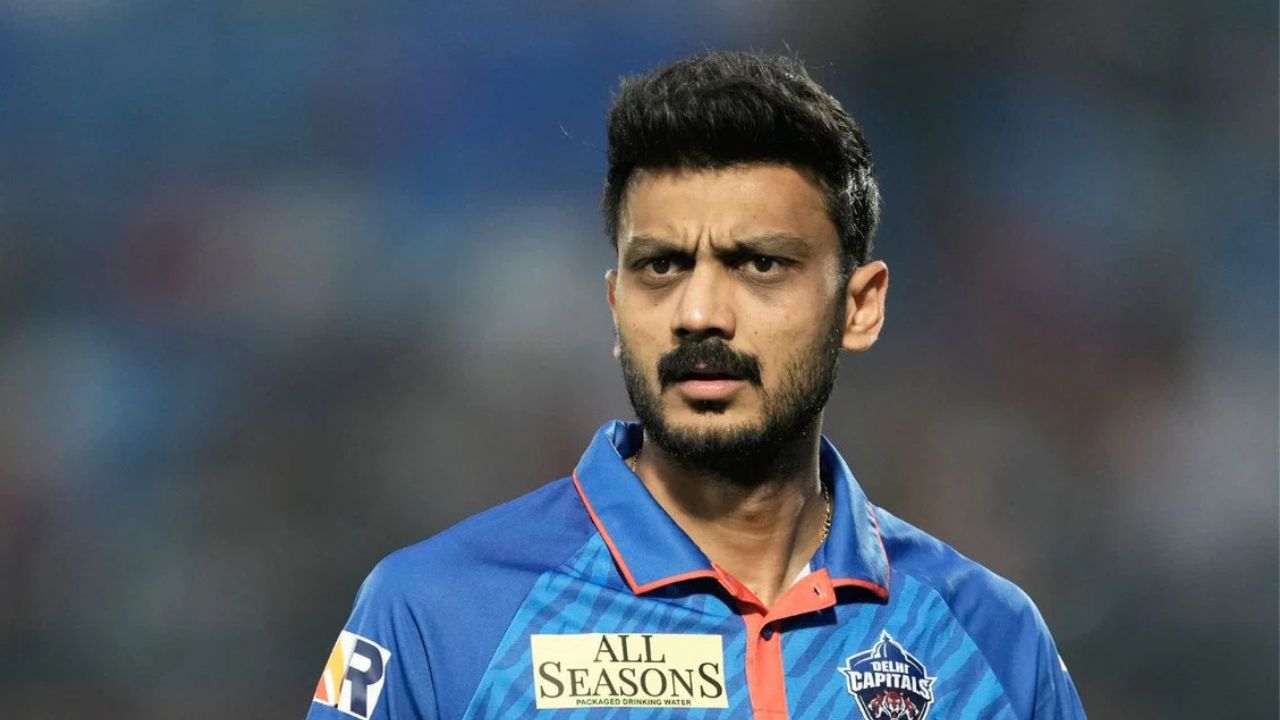 1778683923120 Axar Patel