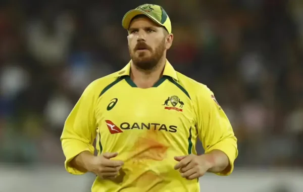 aaron finch 1